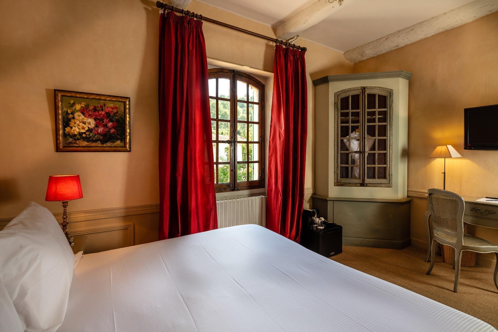La Magdeleine - Mathias Dandine Hotel 5*