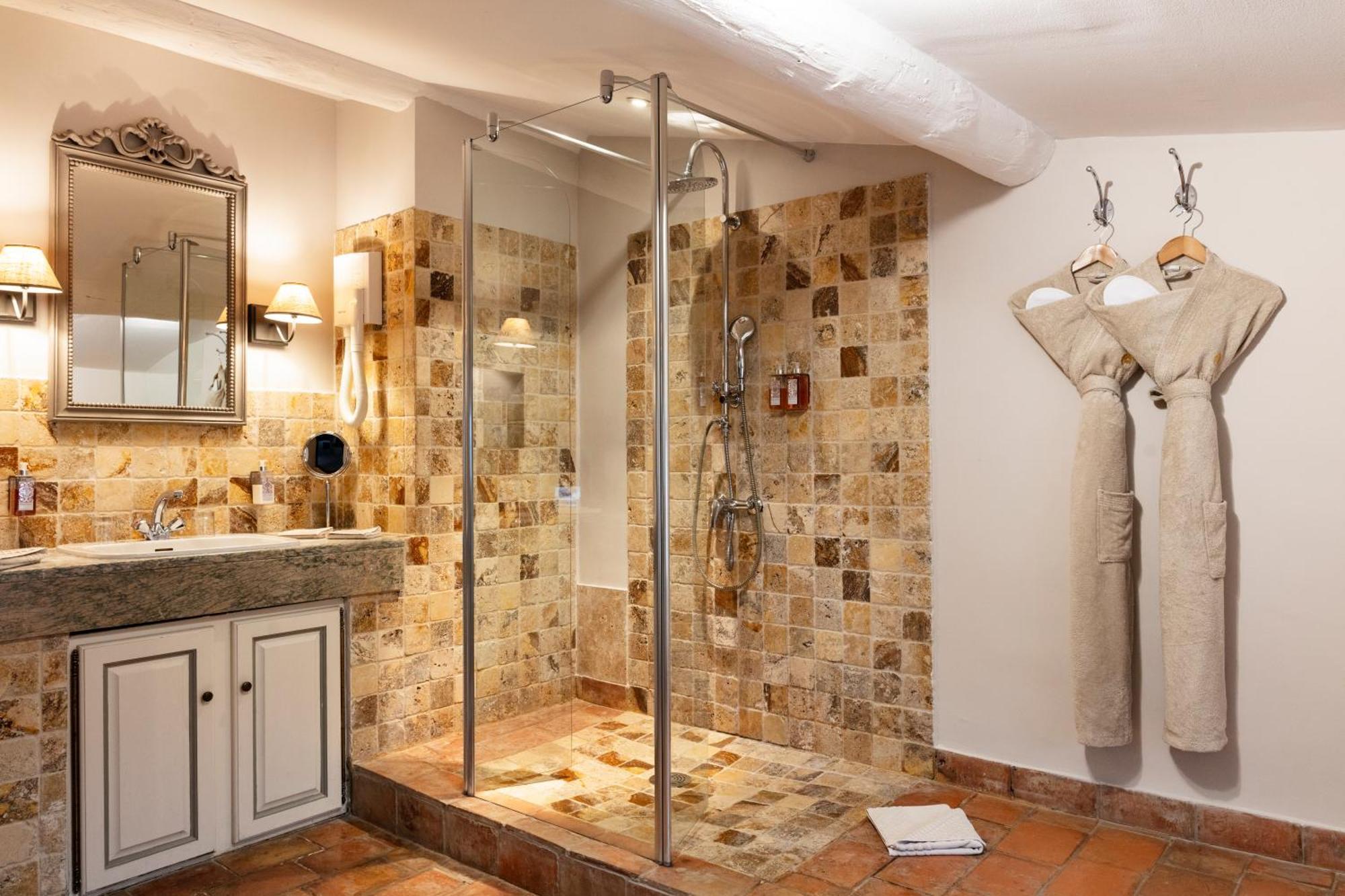 La Magdeleine**** – Mathias Dandine Hotel